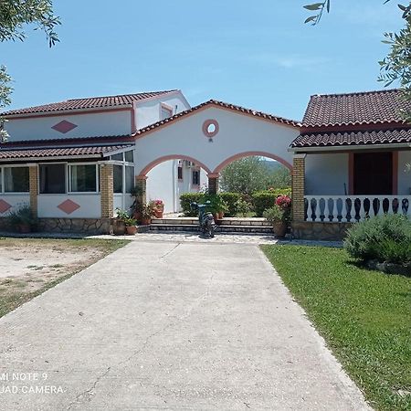 Villa Yannis Рода Екстериор снимка