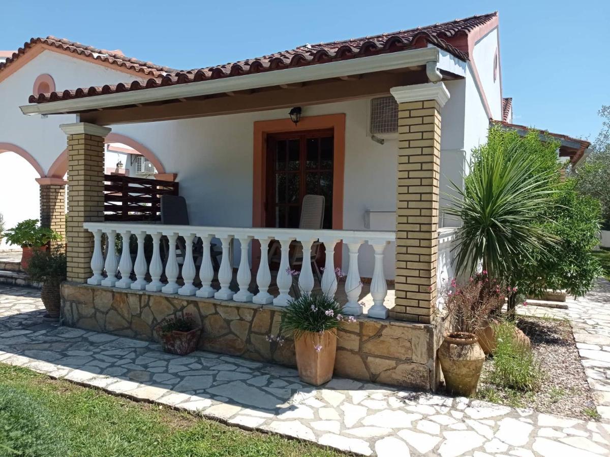 Villa Yannis Рода Екстериор снимка
