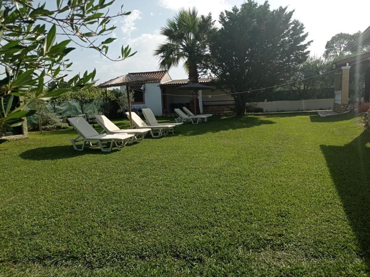 Villa Yannis Рода Екстериор снимка