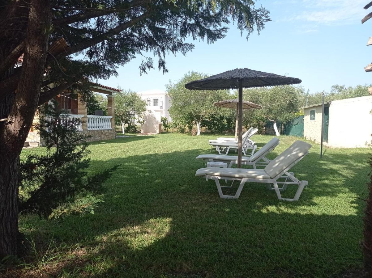 Villa Yannis Рода Екстериор снимка